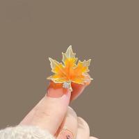 ราคา Maple Leaf เข็มกลัด High-End หญิง Retro Corsage Neckline Anti-glare Collar Pin เสื้อผ้าคงที่ Pin High-End อุปกรณ์เสริมหญิง 26 (50108987468)