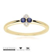 ราคา Gemondo แหวนทองคำ 9K ประดับไพลิน (Blue Sapphire) และเพชร (Diamond) ดีไซน์ทรงข้าวหลามตัด (40881077433)