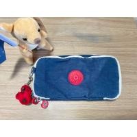 ราคา Kipling แท้ กระเป๋าใส่เครื่องสำอาง หรือ เครื่องเขียน สภาพ 97% ใช้งานน้อยมาก ๆๆๆ (42074796017)
