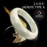 ราคา กำไลหยกขาวเจือเขียวจางๆ [JADEITE JADE BANGLE : Size 60] กำไลข้อมือหยกเจไดท์ หยกพม่าแท้ กำไลหยกแท้ 100% Jadeite Type A หย (41711956356)