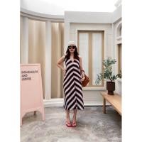 ราคา V Pleated maxi dress เดรสอัดพลีทยาวแขนกุดคอวี ใส่ออกงาน✨ ใส่คลุมท้องได้ค่า มีลายดอก และสีพื้น (24157209798)