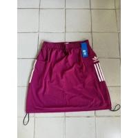 ราคา กระโปรง Adidas มือหนึ่ง (26108200620)