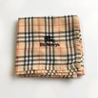 ราคา ผ้าเช็ดหน้าแบรนด์เนม Burberry มือสอง (11601845464)