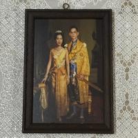 ราคา รูปในหลวงพระราชินี รัชกาลที่9 ขนาด12x18ซม กรอบไม้จริง ภาพชัด (40725879097)