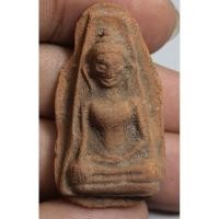 ราคา พระผงสุพรรณเนื้อดินหลังแม่นางกวักมวลสารเก่า (25540347044)