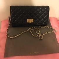 ราคา กระเป๋ายี่ห้อ charles&keith แท้100% (300410478)