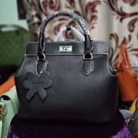 ราคา กระเป๋าถือสีดำใบใหญ่สวย (6679408873)