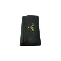 ราคา Prada Key Case Leather Mens Black Direct from Japan มือสอง (28706042368)