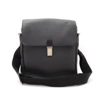 ราคา ‼️SALE‼️‼️LOUIS VUITTON Black Taiga Leather Yaranga Messenger Bagแท้‼️ (817487907)