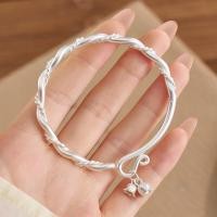 ราคา เครื่องประดับศิลปะเงินสร้อยข้อมือเงินหญิงเงินแท้999ถักรอบลิลลี่ของหุบเขาแข็งเปิดแฟชั่นซอกของขวัญสําหรับแฟนกับกล่องของขวัญที่มีใบรับรอง (55611721238)