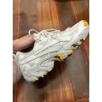 ราคา รองเท้า Asics ของแท้100% มือสอง ไซส์42 ยาว26.5 (27392574335)