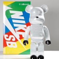 ราคา Bearbrick Nike SB 2020 White Chrome 1000% (8921028143)