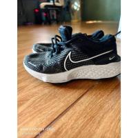 ราคา ส่งต่อ รองเท้าวิ่ง Nike มือสอง รุ่น ZoomX เบอร์ 38 ใส่ออกกำลังกาย น้ำหนักเบา เดินวิ่งได้ (42130730696)