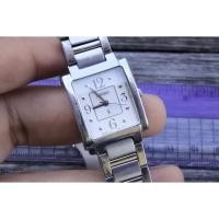 ราคา นาฬิกา Vintage มือสองญี่ปุ่น Seiko Lukia 1N01 0EA0 White Dial ผู้หญิง Quartz สี่เหลี่ยม Tank 23mm (43161378599)