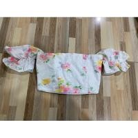 ราคา เสื้อปาดไหล่ลายดอก ป้าย zara (ส่งต่อ) (27767960516)
