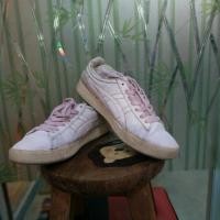 ราคา รองเท้าผ้าใบ asics มือสอง (1384571822)