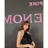 ราคา เสื้อกลิตเตอร์ผูกคอ โชว์หลัง มีซับใน ปักเลื่อมวิ้งๆทั้งตัว เล่นแสง เซ็กซี่มาก (20057155132)