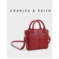 ราคา ♥ ️รับประกันของแท้จากSHOP ♥️ CHARLES & KEITH  Textured Panelled Top Handle Bag รหัสสินค้า CK2-50671232 (11936189334)