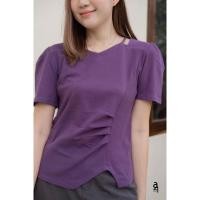 ราคา เสื้อยืด คอวี แต่งจับจีบเอว แต่งเว้าไหล่ ผ้านิ่ม อก36-42 ยาว23 งานป้าย a21 (22349592433)