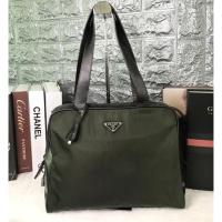 ราคา Used Prada vintage พร้อมกุญแจแม่-ลูก (14271068928)