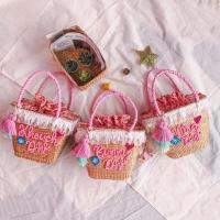 ราคา กระเป๋าสานติดชื่อ ทรงถังพัด+พันหูริบบิ้น +ขอบลูกไม้+ห้อยพู่+ติดชื่อ(ทักแชทก่อนสั่ง!!) (7777868605)