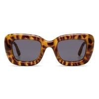 ราคา KOMONO Vita Aquatic Sands แว่นกันแดด ทรง oversize สี่เหลี่ยม สีน้ำตาลลาย (19182070921)