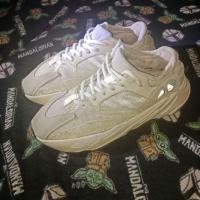 ราคา Yeezy boost 700, yeezy มือสอง, adidas yeezy, kanye west (52406186866)