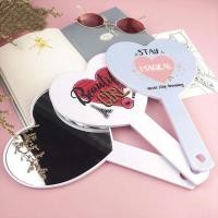 ราคา MOTIF HEART SHAPED MIRROR / กระจกแต่งหน้าเกาหลี / MAKEUP GLASS MIRROR / TRAVEL MIRROR / HEART MAKEUP GLASS (28159967639)