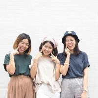 ราคา Humming three - Basic T-shirt เสื้อยืดแขนสั้น ทรงเบสิค สีเขียวเข้ม (2730725229)