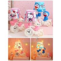 ราคา โคมไฟตั้งโต๊ะ & นาฬิกาปลุก 2 in 1 โดเรม่อน คิตตี้ ปั่นจักรยานน่ารักๆ (5969426466)