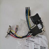 ราคา สวิตช์ (อะไหล่แท้) สำหรับสว่านไร้สาย Makita รุ่น DHP458 / DHP448 / DDF458 / DDF448 / BHP458 / BHP448 (ใช้ร่วมกันได้) (54409616925)