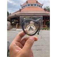 ราคา สร้อยข้อมือกะลาตาเดียว (วัดศรีษะทอง) (29537476844)