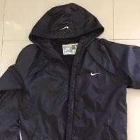 ราคา เสื้อแขนยาวผ้าร่ม NIKE (1186104488)