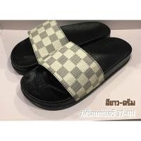ราคา รองเท้าแตะลายตารางสีดำขาวหนานุ่มใส่สบายน้ำหนักเบา (26240263375)