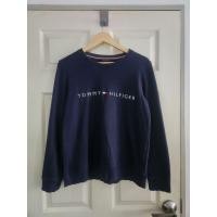 ราคา Tommy Hilfiger Men Sweater Size S แท้✅️ (48056406194)