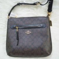 ราคา COACH MAE FILE CROSSBODY IN SIGNATURE CANVAS (7816063552)