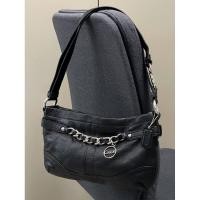 ราคา Coach Leather 2 Way Shoulder Bag สภาพ Like New สวยมาก หนังสีดำทั้งใบ ของแท้ 100% (29528393833)