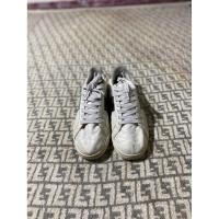 ราคา รองเท้าผ้าใบหนัง Fred Perry (46458698315)