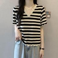 ราคา Plus Size Ice Silk Short Sleeve V-Neck Striped T-Shirt Shirt Women's New Fashionable and Versatile Casual Top (44560449625)