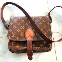 ราคา Lv cartouchiere monogram vintage mm แท้ (2280181020)
