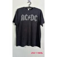 ราคา เสื้อวง Vintage AC⚡️ DC • Big Logo ปี 2004 ของแท้จากกระสอบมือสอง (29434206785)