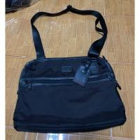 ราคา กระเป๋าสะพาย TUMI สภาพมากกว่า 90% สวยงาม สมบูรณ์ ค่อนข้างใหม่ครับ (7868542625)