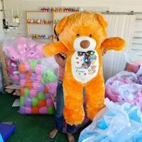 ราคา ตุ๊กตาหมีตัวใหญ่ หน้างานปัก ตัวนิ่ม ตัวนิ่ม มีขนาด100-110 ซ.มตัวใหญ่เท่าคน ด้านในยัดด้วยใยสังเคราะค์ (28612061492)