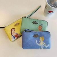 ราคา กระเป๋าคล้องมือ Coach x Disney (5187914659)