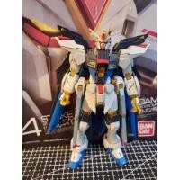 ราคา RG 1/144 Strike Freedom Gundam Bandai กันดั้มมือสองประกอบเเล้ว (51302218547)