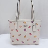 ราคา แท้ พร้อมส่งกระเป๋าถือ สะพายไหล่ Coach CV269 Small City Tote With Snail Print (56509800681)