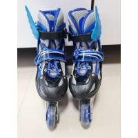 ราคา รองเท้าสเก็ต โรลเลอร์เบลด มือสอง* ไซส์M ความยาวเท้า17-21cm.ปรับขยายไซส์ได้ มีไฟ (24576477695)