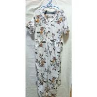ราคา จั้มสูทลายดอกพื้นขาวสำหรับสาวอวบ (21119222868)