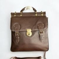 ราคา Esquire Brown Leather Document Bag กระเป๋าเอกสารหนังแท้ สไตล์คลาสสิก (มือสอง) (24345688719)