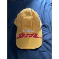 ราคา หมวกมือสองแฟชั่น Vetements x DHL (44324079724)
